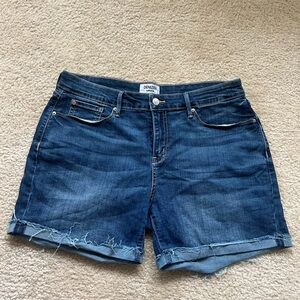 Denizen from Levi’s Mid Rise Jeans Shorts